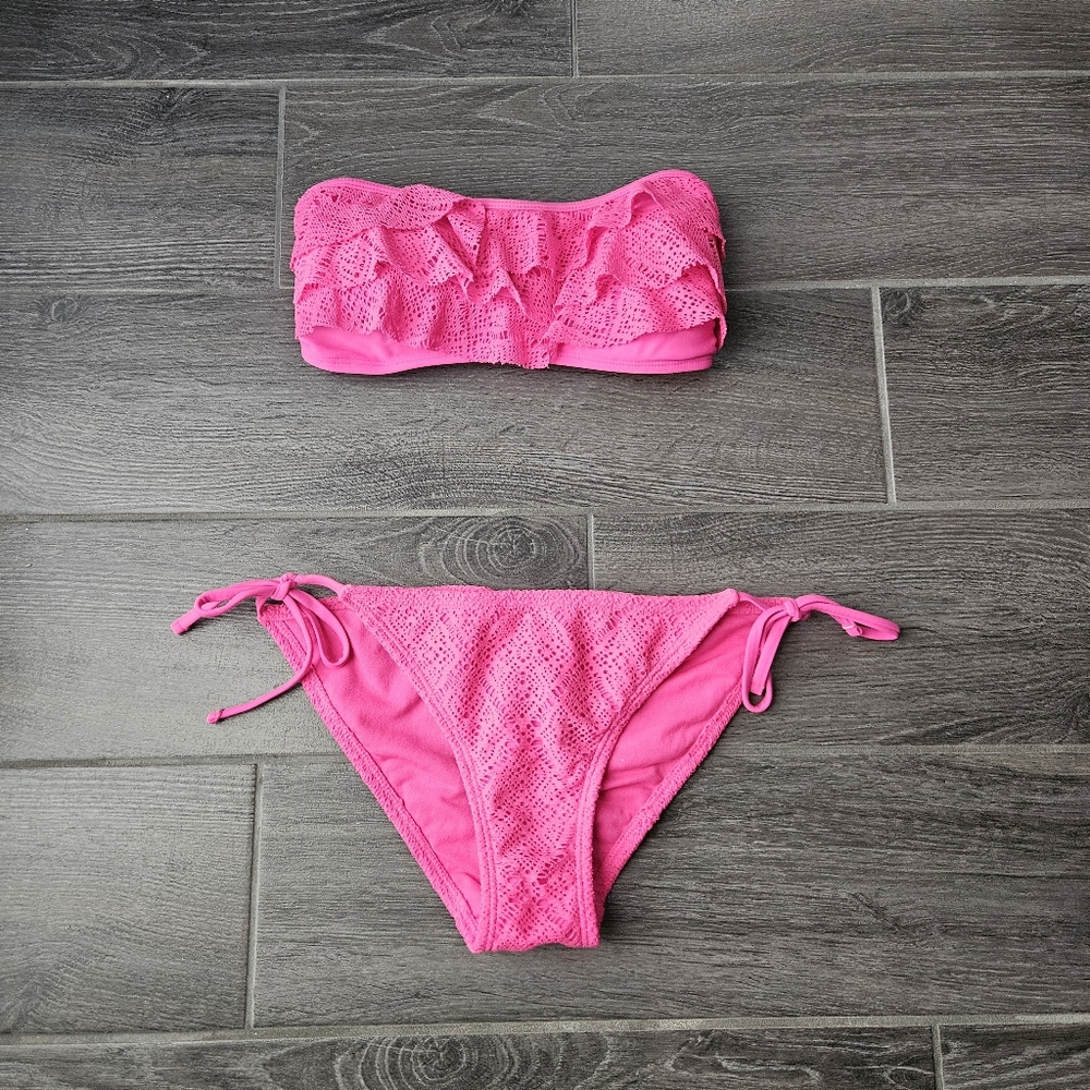 Arizona Jeans Co. Neon Pink Two Piece Bikini - Size Medium